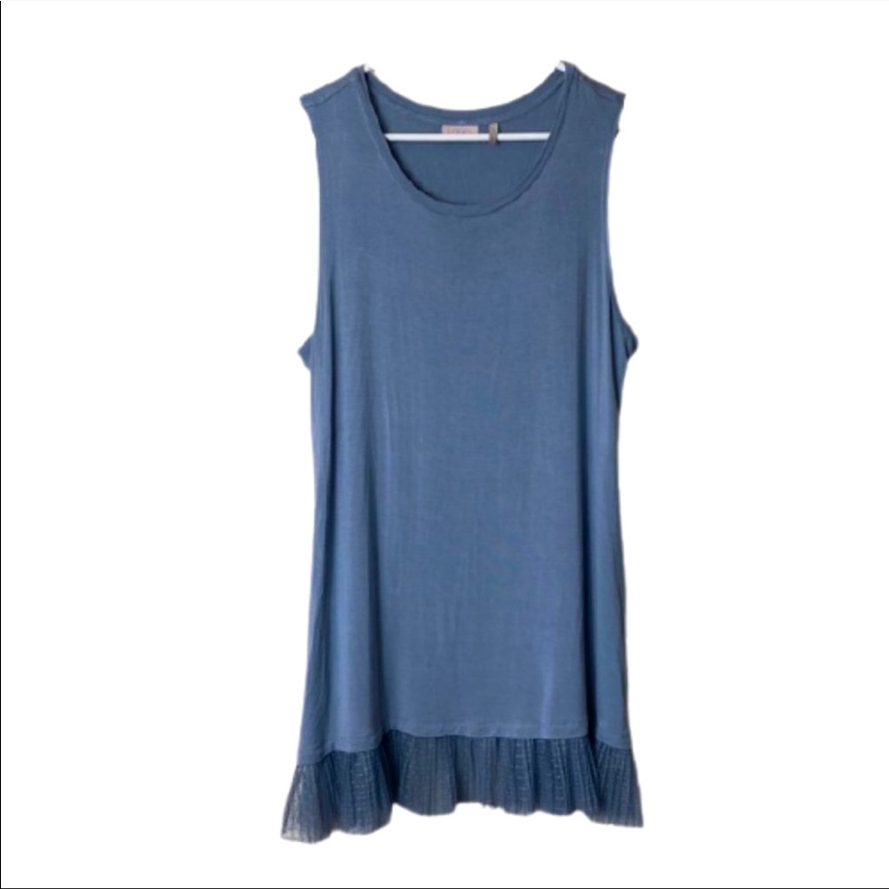 TANK- Tunic style lace detailing